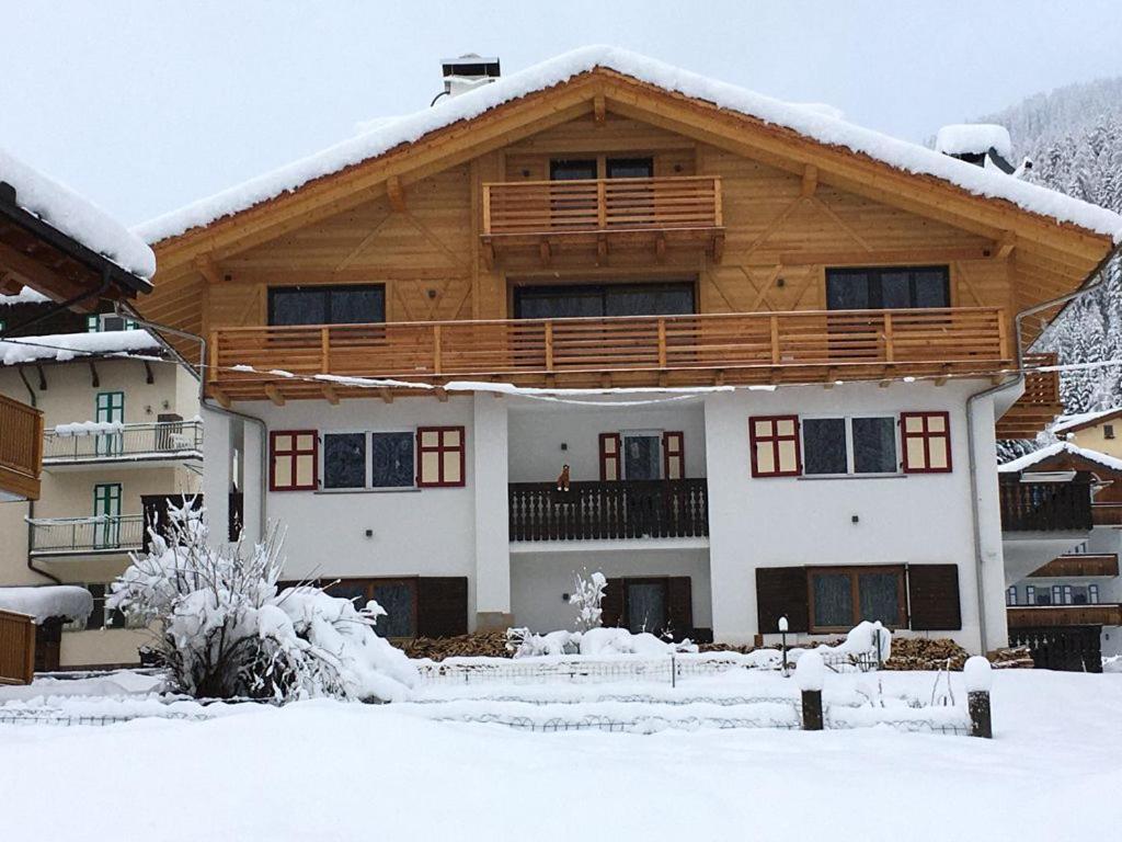 Appartamenti Cesa Soreie By Ama Val Di Fassa Canazei Luaran gambar