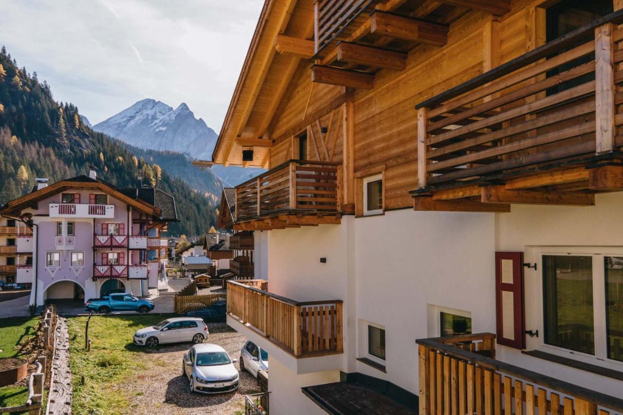 Appartamenti Cesa Soreie By Ama Val Di Fassa Canazei Luaran gambar